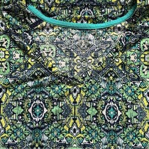 Title Nine Matahari Sleeveless V-Neck Top Size M